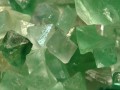 萤石是工业上氟元素的主要来源