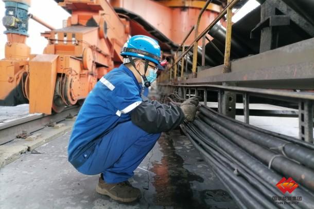四川江油发电厂更换控制电缆保输煤系统安全