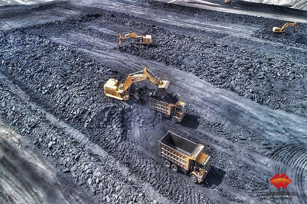 新疆公司煤炭产销超3600万吨同比大幅增长