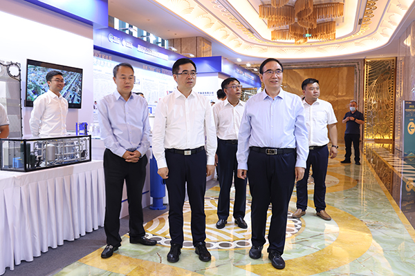 山西省政府研究室党组书记,主任王炤坤,山西省统计局党组成员,副局长