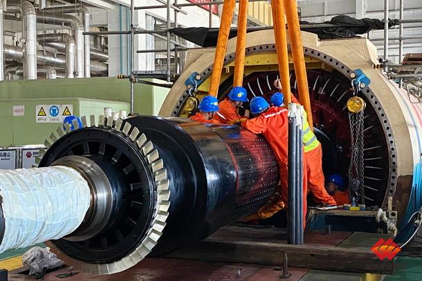 安徽公司马鞍山电厂发电机抽转子一次成功