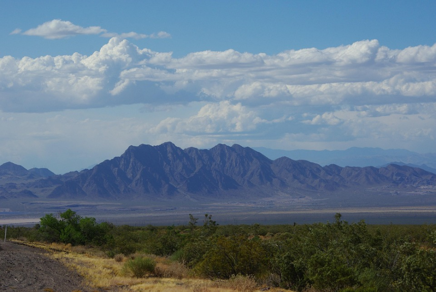 内蒙赤峰金锌矿转让